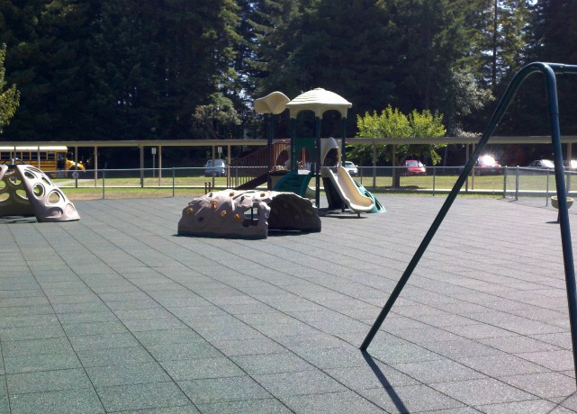 playground mats at school